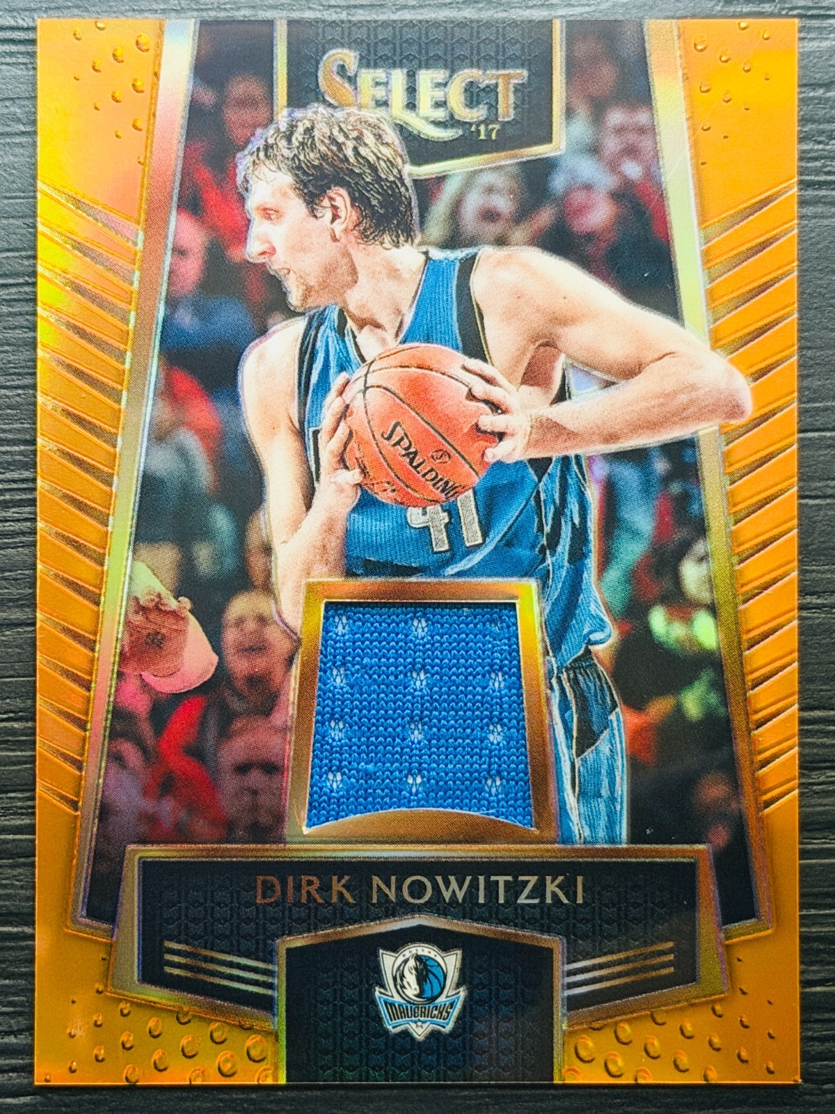2016-17 Panini Select #30 Dirk Nowitzki /60 Orange Prizm Select Swatches Mavs