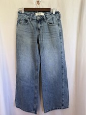 Hollister Low-Rise Baggy Jeans 25 Short Medium Wash Blue Embroidered Bow Detail