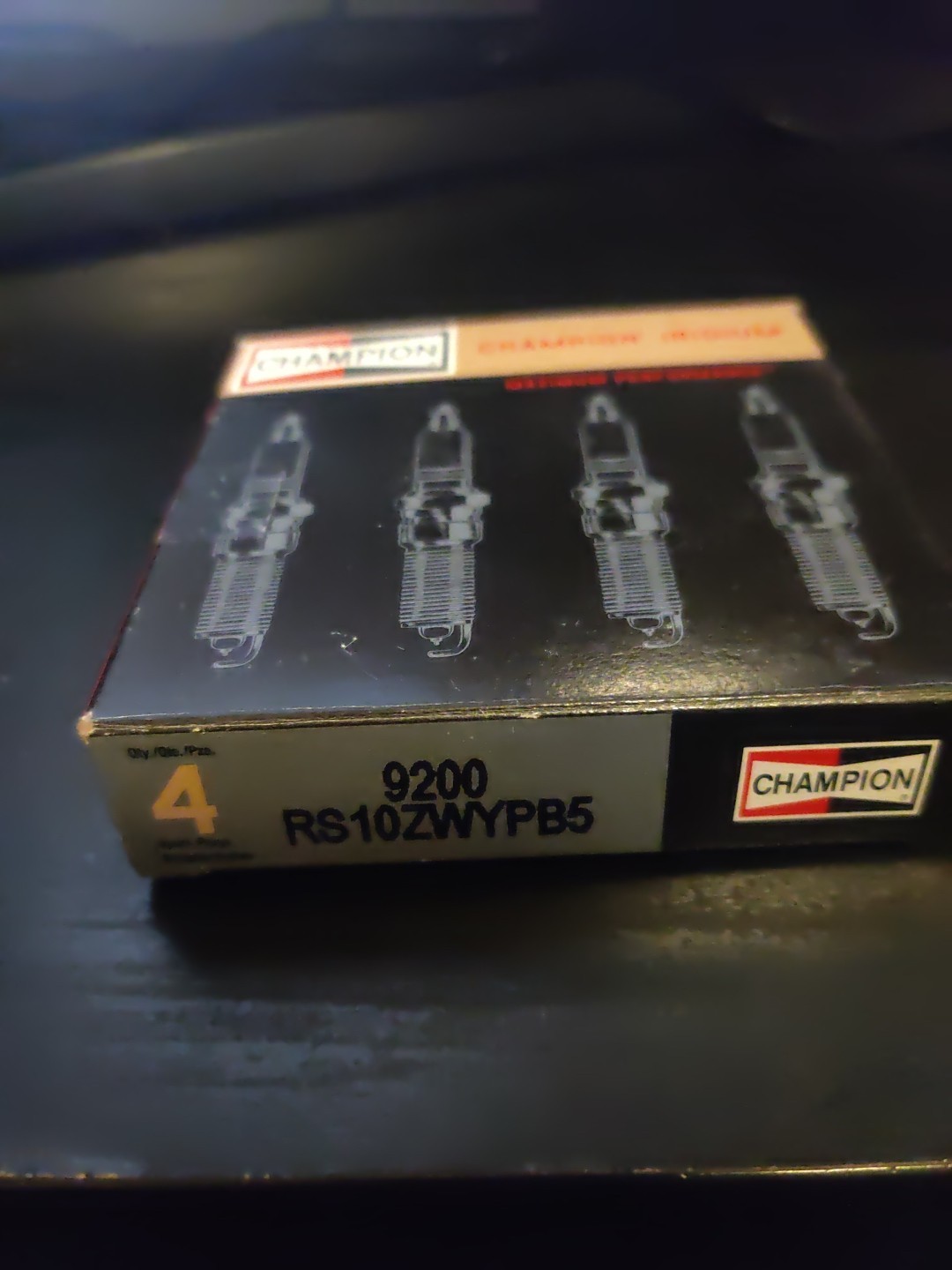 Champion 9200 Iridium Spark Plugs â High Performance Qty 2 RC10WYPB5