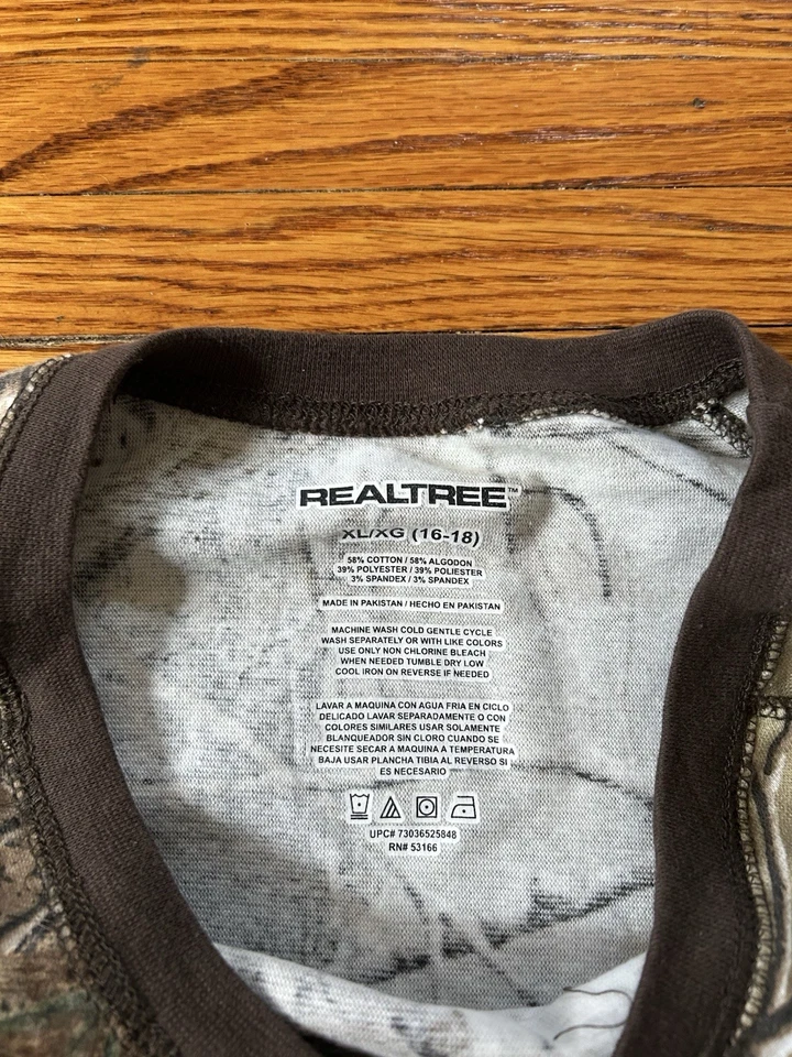 Realtree Long Sleeve Camo Shirt Size XL(16-18) - Image 2 of 4
