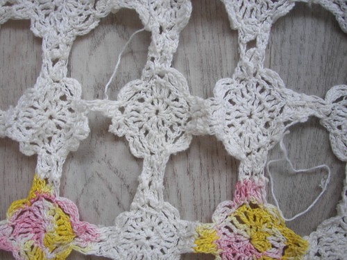Antique Hand Crochet Bed Coverlet Spread Blanket 96 X 87 Ivory W/Cross - Picture 6 of 8
