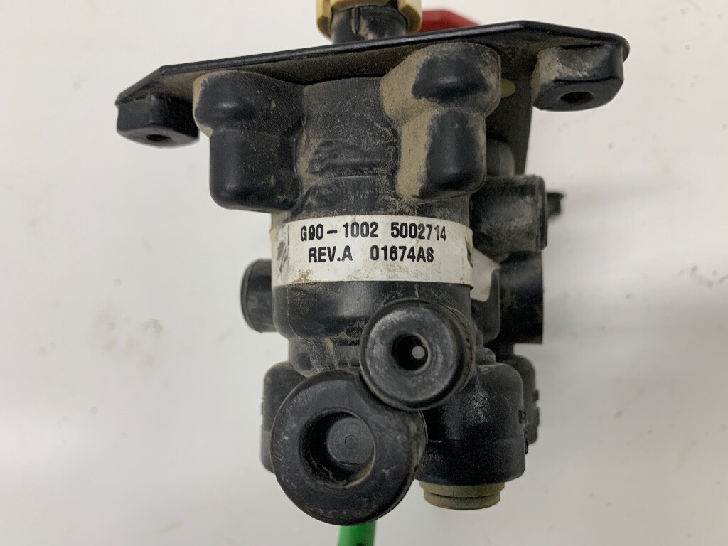 Bendix 5002714 Kenworth G901002 Air Brake Supply Valve for sale online eBay