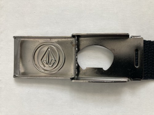 VOLCOM STONE SKATEBOARDS BLACK WEB BELT W BUCKLE BOTTLE OPENER VTG 90S Y2K SKATE - Picture 7 of 9