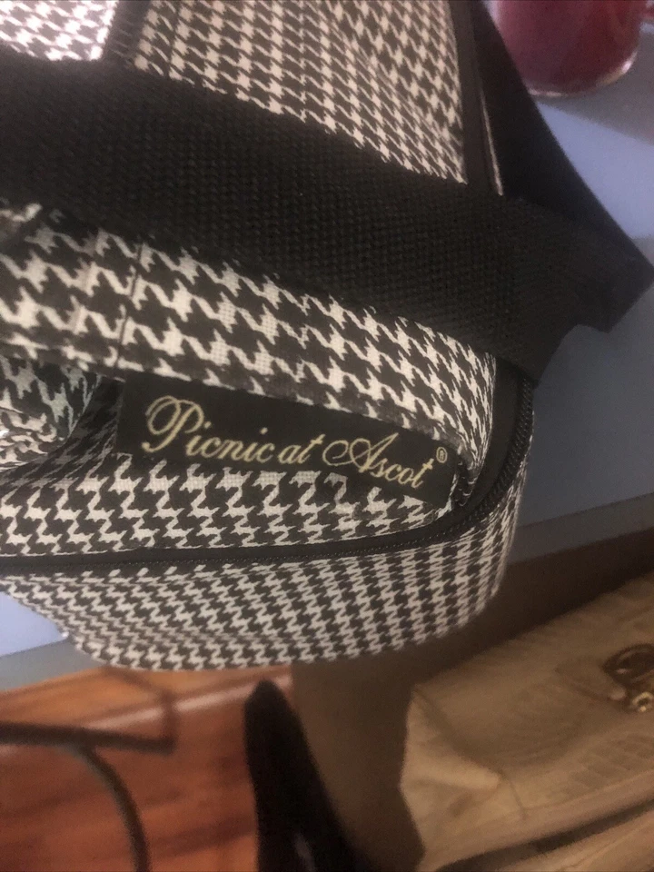 Bolsa refrigeradora de almuerzo aislada para picnic en Ascot pata de gallo piscina playa parque de viajes Foto 4 de 4