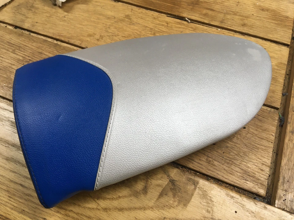 Mv Agusta F4 750/1000 98-2009 first gen 1+1 biposto passenger seat pad - Image 3 of 4