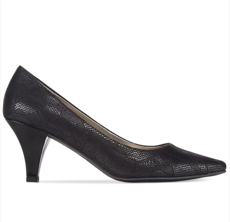 Karen scott meaghann best sale pumps