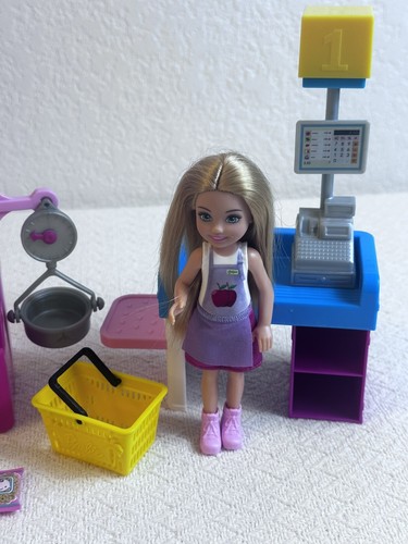 Barbie Chelsea Grocery Store Playset Groceries Food Accessories & Doll - Picture 4 of 7