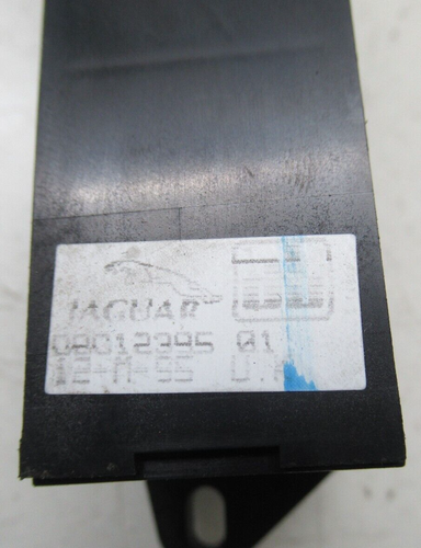 JAGUAR XJR6 1995 X300 LINEAR LINKAGE MODULE SWITCH GEARBOX SELECTOR DBC12395 - Picture 3 of 5