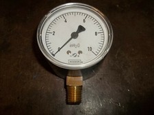 NIB NOSHOK 25-200-10-INH2O GAUGE 2-1/2" FACE 1/4" NPT 0-10 PSI (W3)