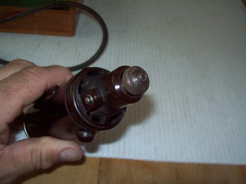 Vintage Dremel Single Speed Rotary Moto Tool 1/8" Collet w/ Case & Bits TESTED - Picture 5 of 22