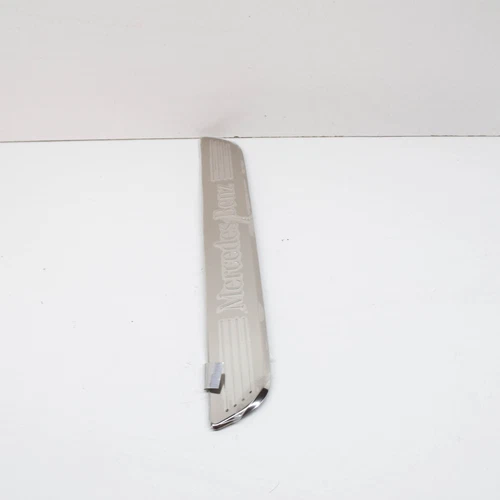 NEU MB C W205 VORNE RECHTER EINTRITT AUSSENABDECKUNGSSCHIENE A2056800035 - Bild 7 von 9