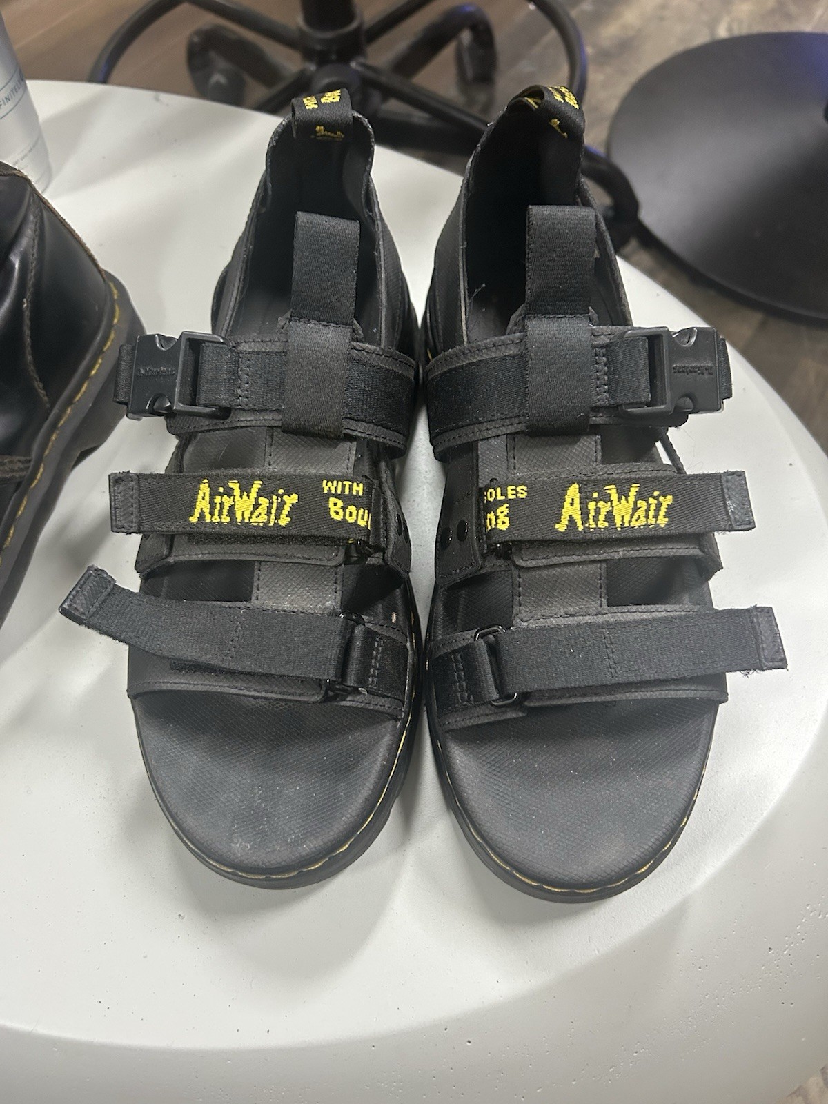 Doc Marten - image 2