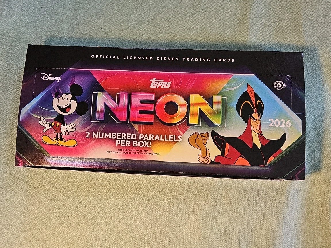 25-35% off 3+ 2026 Topps Disney Neon *INSERTS* Pick Card manga