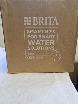 BRITA Marella Wasserfilterkanne blau (2,4 l) Starterpaket inkl. 1x Maxtra Pro All-