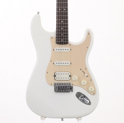 Squier by Fender Bullet Stratocaster HSS Arctic White mit Softcase GEBRAUCHT