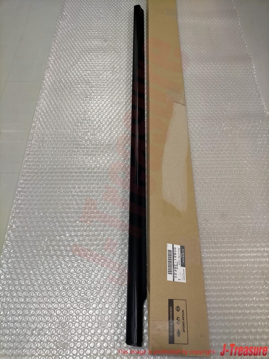 NISSAN 240SX S13 89-94 Genuine Front Door Outside Molding LH 80821