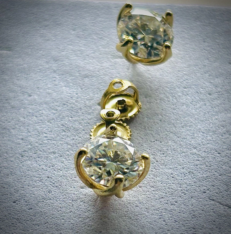 Moissanite 1/2 carat (each) - Lotus flower- 14K over 925 Silver - Screwbacks - Image 3 of 4