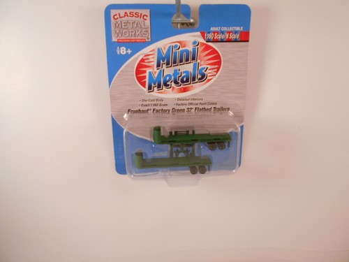 Classic Metal Works 32' Fruchauf factory Green Flatbed Trailer #51127 - Picture 2 of 5
