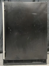 U-Line 1 Class UHRE124BS01A 24" Compact Refrigerator with 5.7 Cu. Ft. Capacity