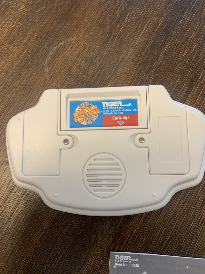 Wheel Of Fortune Handheld Game Vintage 1995 Tiger Electronics WORKS
