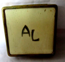 Compact  Powder and mirror PETTY PARIS NEW YORK