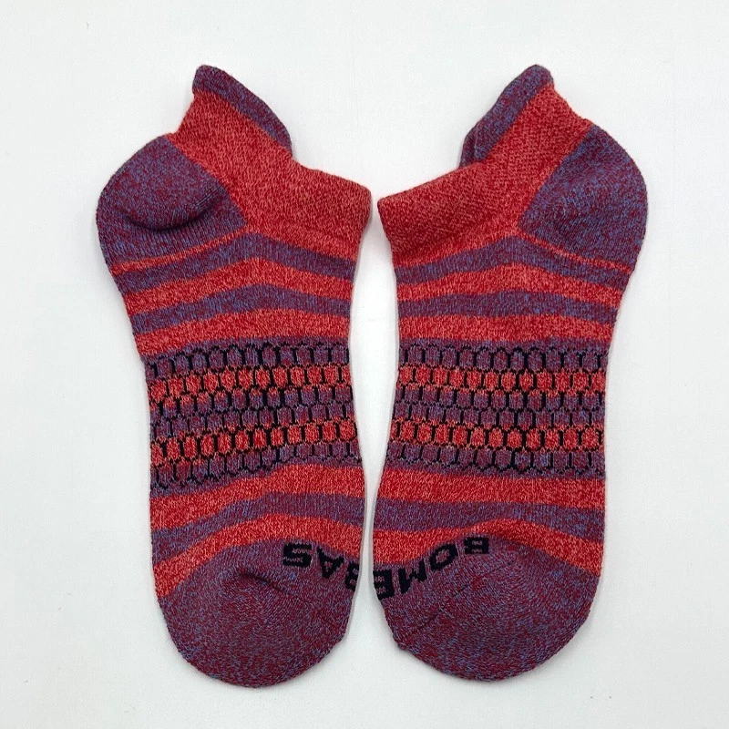 4 pares de calcetines tobilleros a rayas acolchadas para mujer talla mediana rojos BOMBAS Foto 2 de 3