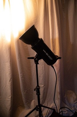 Godox SK400II 400W System Studio Flash Strobe Light Head 110V With Stand