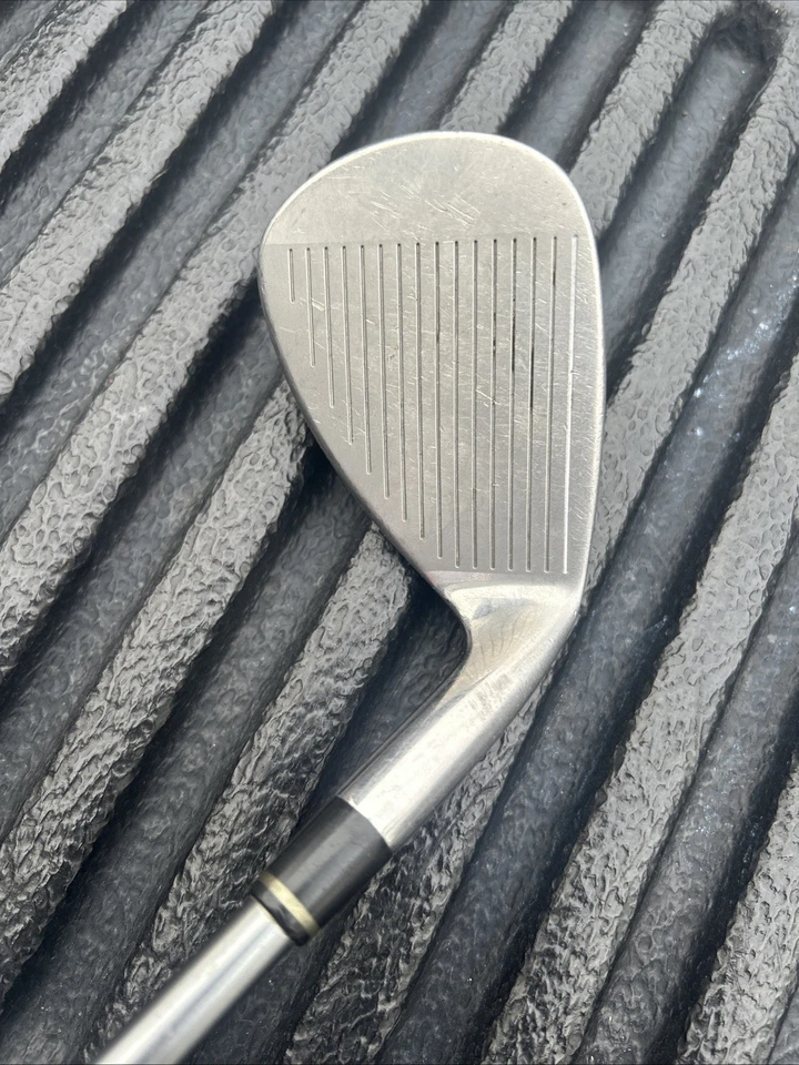 Adams Golf a30s Idea Hybrid SW- LH- A Flex Senior Graphite Shaft- Worn Grip PICS - Image 2 of 4