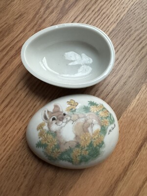 Designer s Collection Porcelain Trinket Box ￼Bunny Rabbit Floral Japan Oval 3 