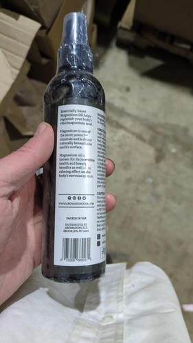 Magnesium Oil Spray - Large 8oz Size - Extra Strength - 100% Pure for Less Sting - Picture 8 of 9