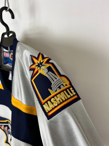 CCM Nashville Vintage 90s Hockey Jersey NHL Size M - Picture 4 of 12