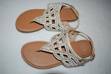 Girls GOLD V-STRAP THONG SANDALS Dressy RHINESTONES STUDS Spring Summer SIZE 5