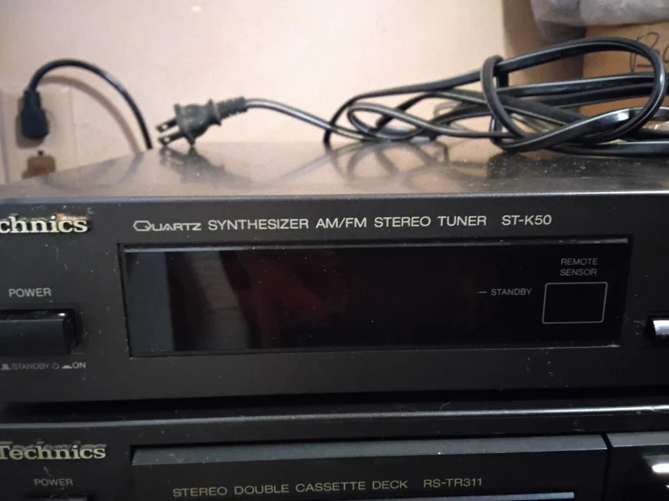 Amplificador Technics/Reproductor de casete doble/y sintetizador de cuarzo sintonizador estéreo Foto 2 de 4