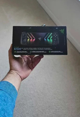 Razer Kishi V2 Mobile Controller - Black
