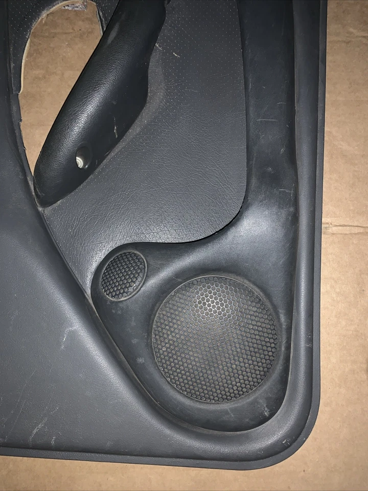 2000-2002 Pontiac Firebird Trans Am Gray Right side Door Panel - Image 3 of 4