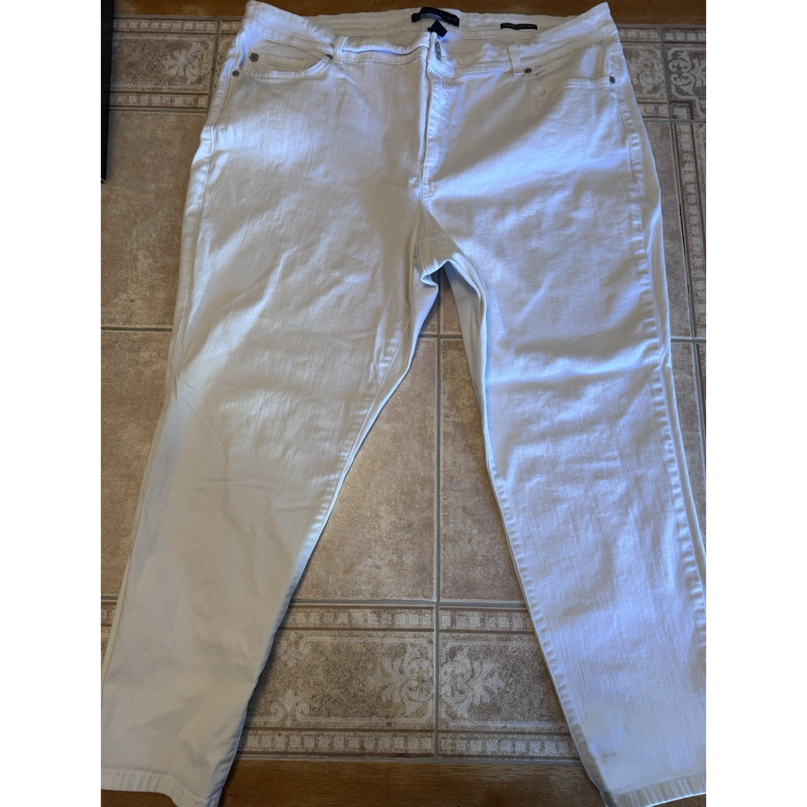 Women's 20 White Mandie Cotton Stretch Classic Straight