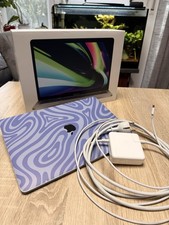 Apple MacBook Pro M1 13'' 16GB 256GB SSD Space Grau Mit Zubehör