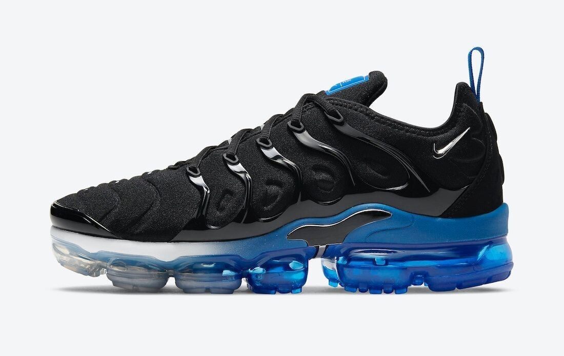 靴 NIKE AIRMAX VAPORMAX PLUS 28.0 28 TB028 Amazon.com | Nike Air Vapormax Plus Mens Shoes Size 8, Color