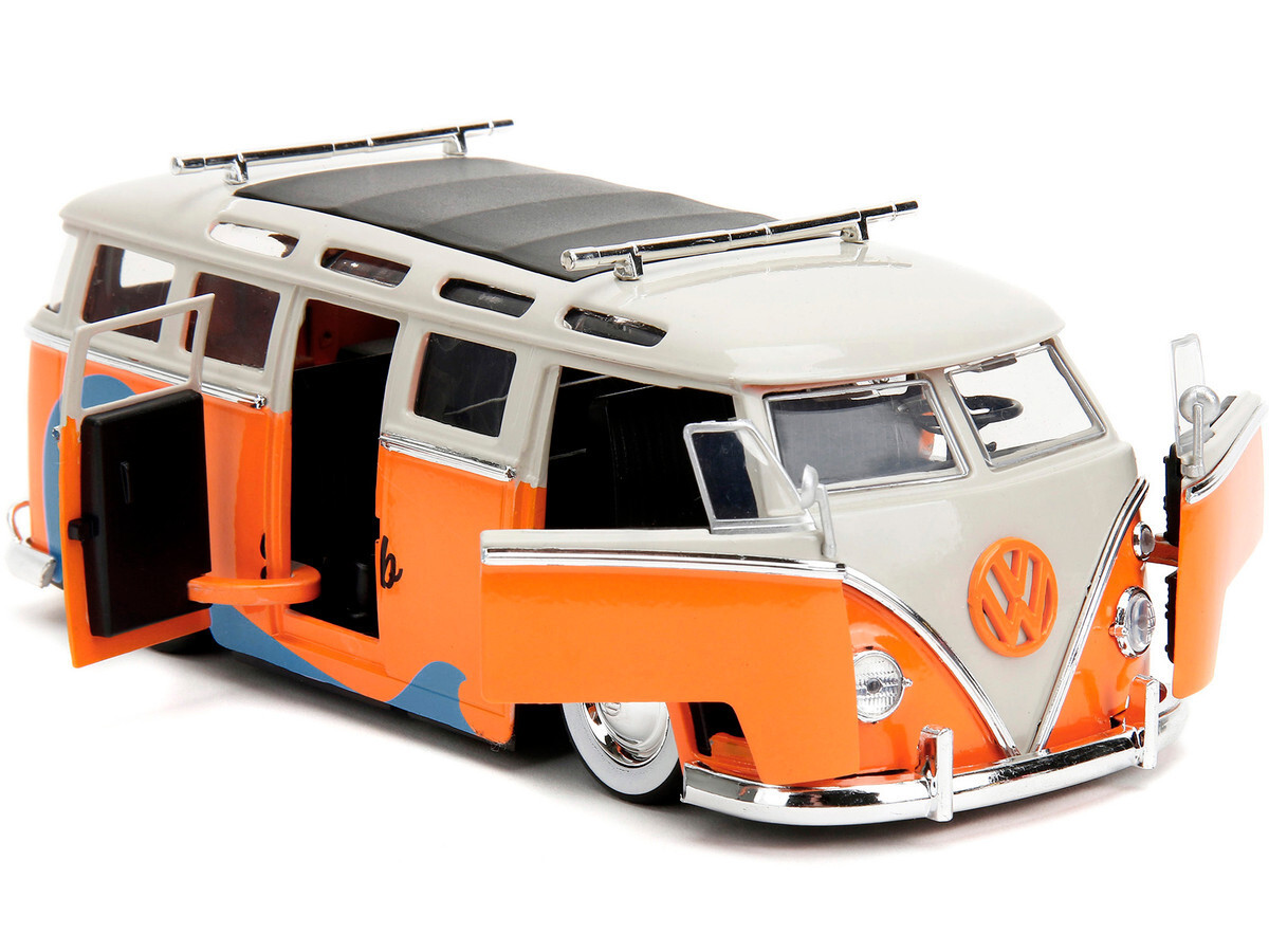 Jada 1962 Volkswagen Bus Orange & White w/Surfboard 1/24
