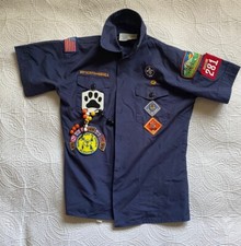Official Boy Scouts of America Uniform Shirt Youth Medium Blue Cub Patches Etc.