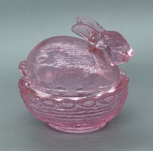 Bunny On Nest Rose Pink Mosser Glass - Picture 2 of 4