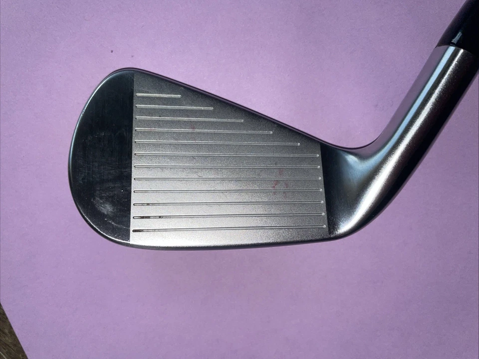 Hierro Titleist 2023 T100 5 NS Pro950 - eje R Foto 2 de 4
