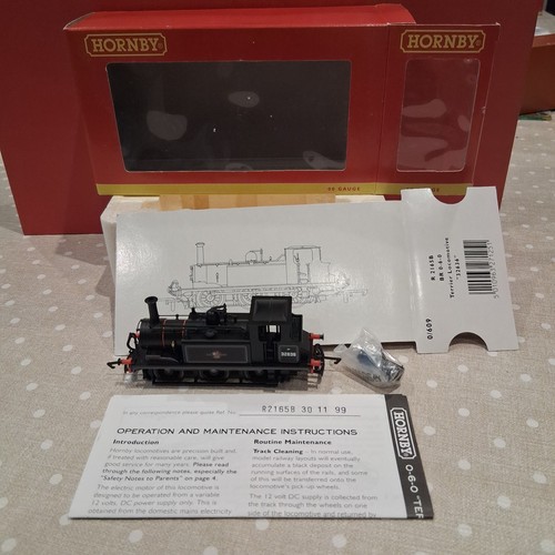 Hornby R2165B BR 0-6-0 Terrier Lokomotive Spur OO 32636 Ref C23 | Zustand: New
