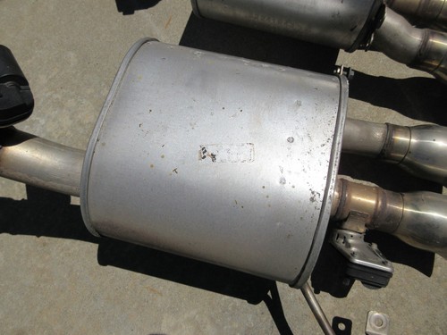 15-19 2015 c7 z06 CORVETTE MUFFLER PIPE LEFT RIGHT 84231598 84231599 82241243 - Picture 4 of 20