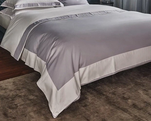 Funda nórdica Frette Flying Queen azul cielo claro/color leche nueva Foto 2 de 4