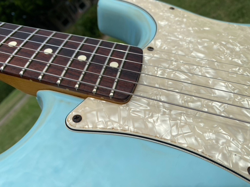 2002 Fender Tom Delonge Signature Model Stratocaster Daphne
