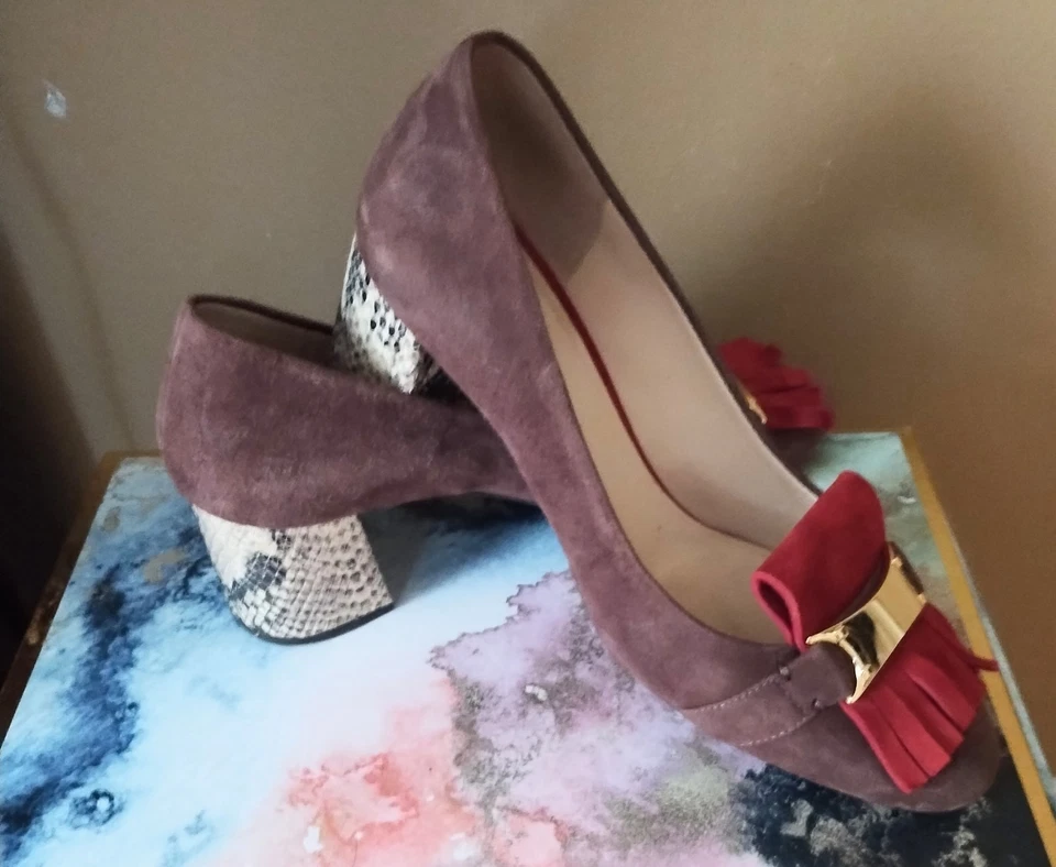 Cole Haan Margarite Kiltie Mocasín Bomba Marrón y Borgoña Gamuza Tacón Serpiente Talla 7.5 Foto 3 de 4