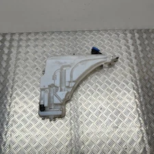 BMW 3 F30, F80 2018 Windscreen Washer Reservoir 7241671