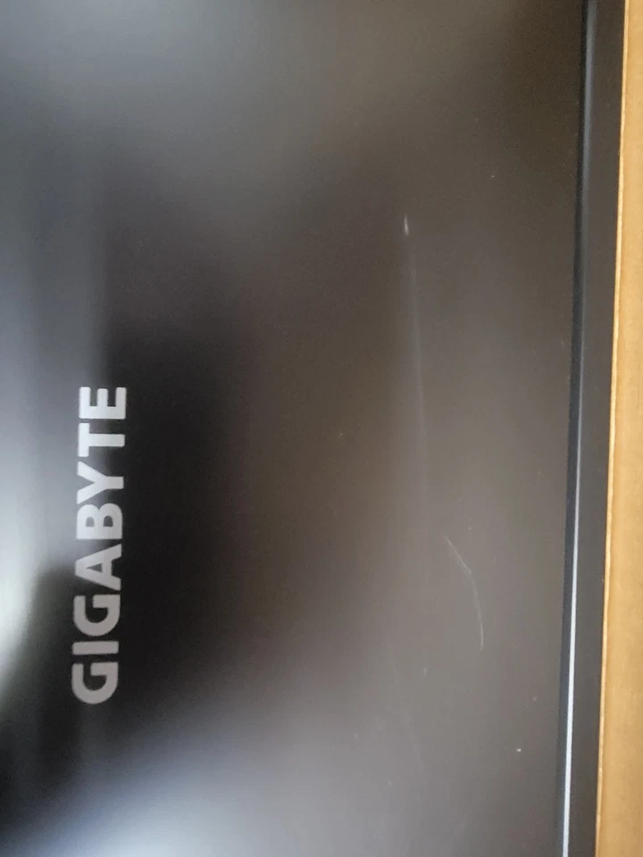 Portátil para juegos Gigabyte G5 MD 11ª generación i5RTX 3050Ti 8 GB RAM 512 GB Foto 4 de 4