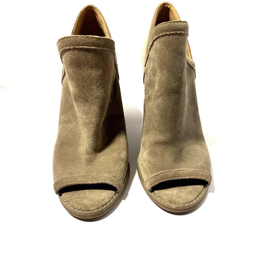 Botas femininas Lucky Brand tamanho 8 - Imagem 2 de 4